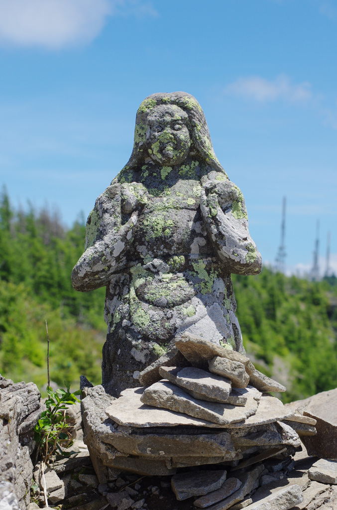 王が鼻の石仏群