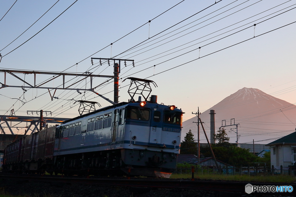 赤富士とEF65