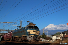 EF66 26と富士山