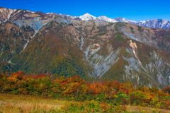 秋の白馬五竜地蔵の頭付近