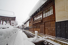 豪雪の飛騨古川町並み