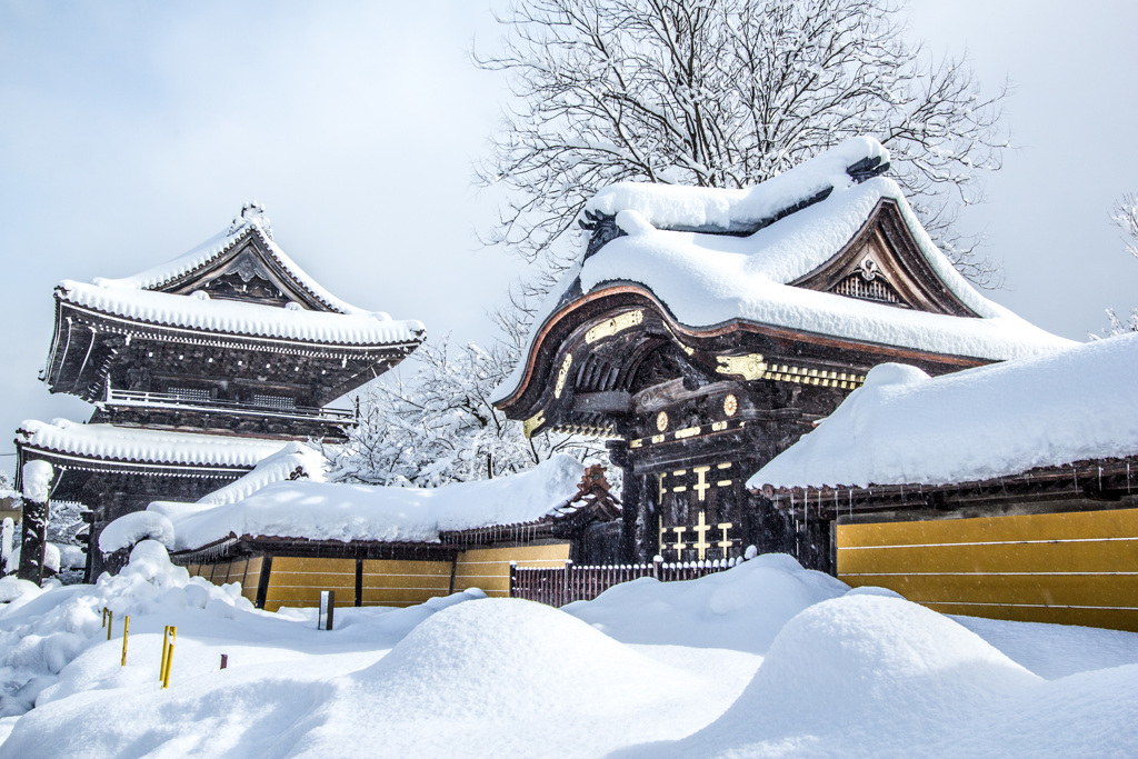 雪の真宗大谷派井波別院瑞泉寺