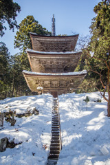 雪の明通寺