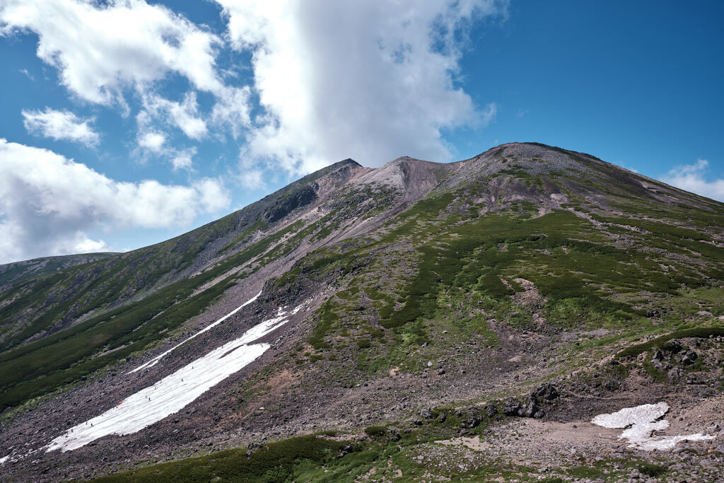 人多き夏山