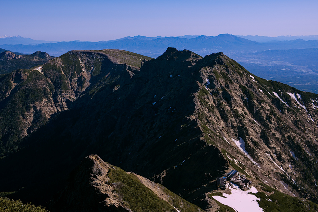 岩の山、火の山