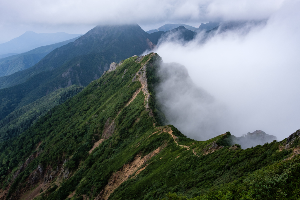 霧の境界