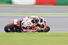 NGKスパークプラグ suzuka2&4RACE