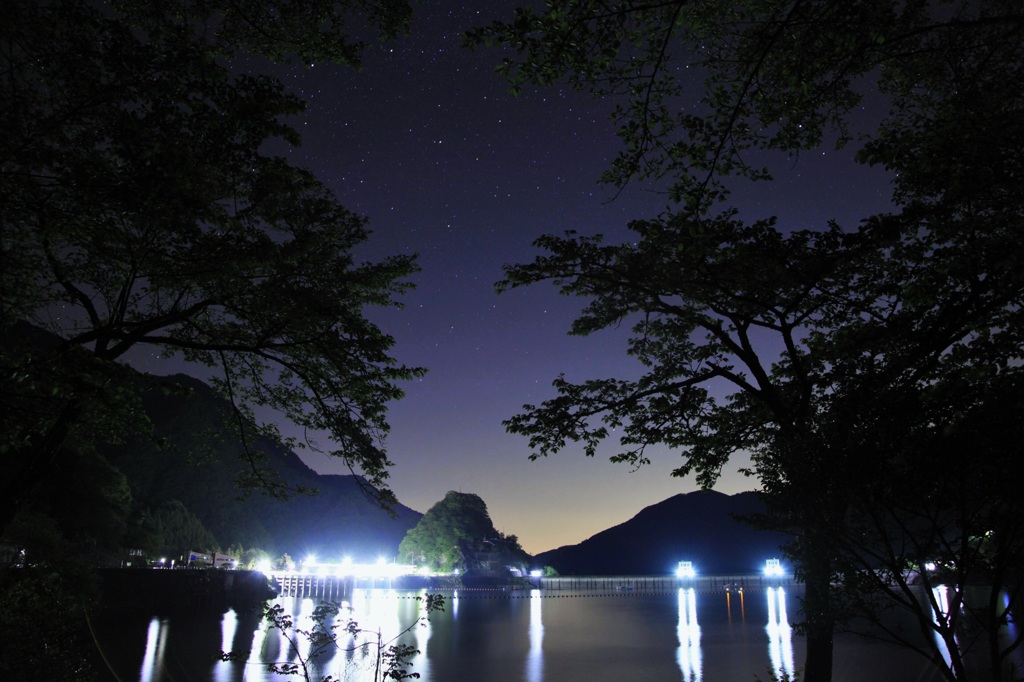 奥多摩湖