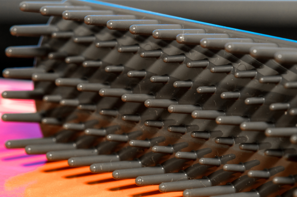 マクロレンズで撮ってみる　ヘアブラシ