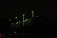 多摩川二ヶ領上河原堰の夜
