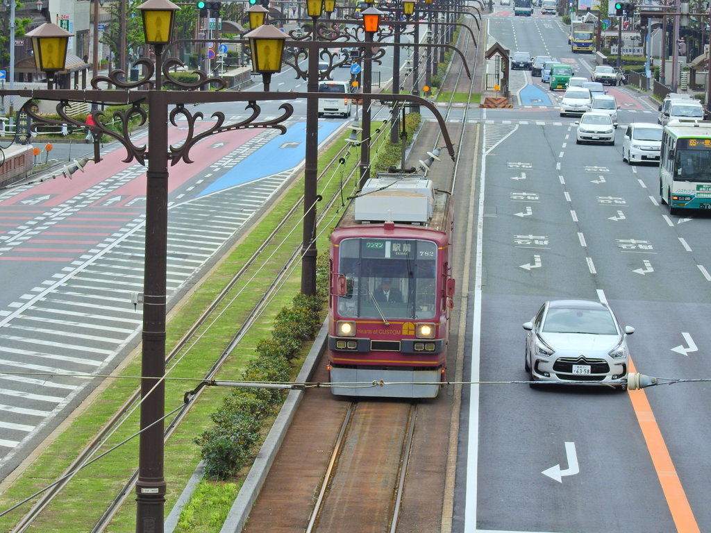 路面電車とシトロエン