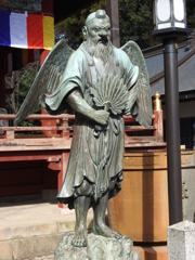 高尾山の天狗（本堂前）