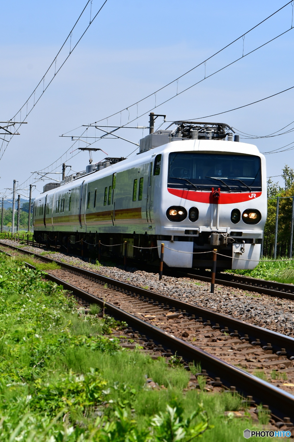 east i-e