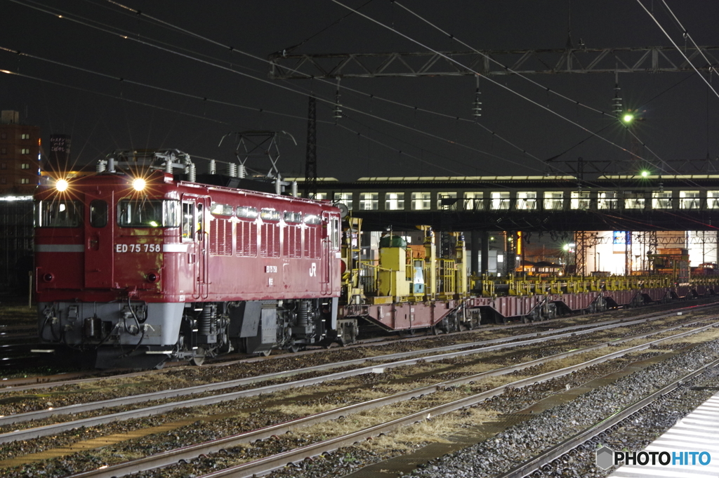 ED75 758 ロンチキ 工臨