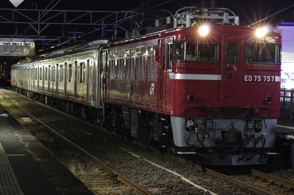 M8  マイガッタンライナー 配給