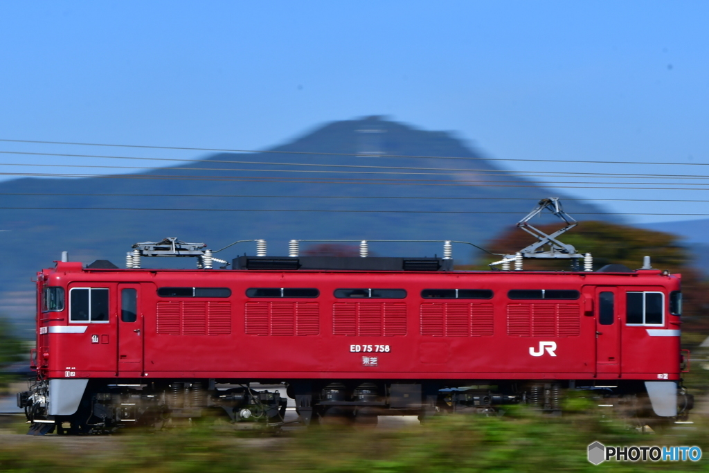 ED75 758
