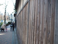 横山大観記念館の塀