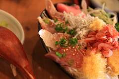 海鮮丼