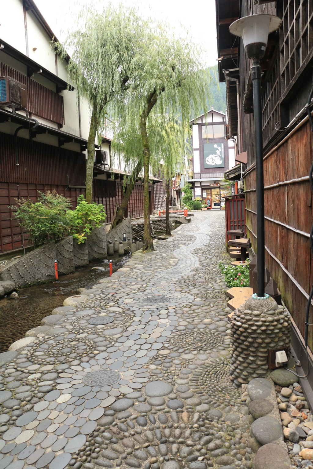 郡上　水のこみち