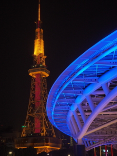 水の宇宙船