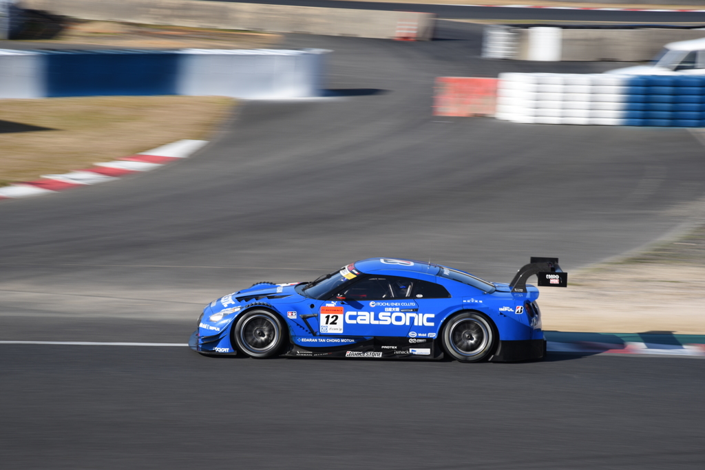 カルソニック IMPUL GT-R