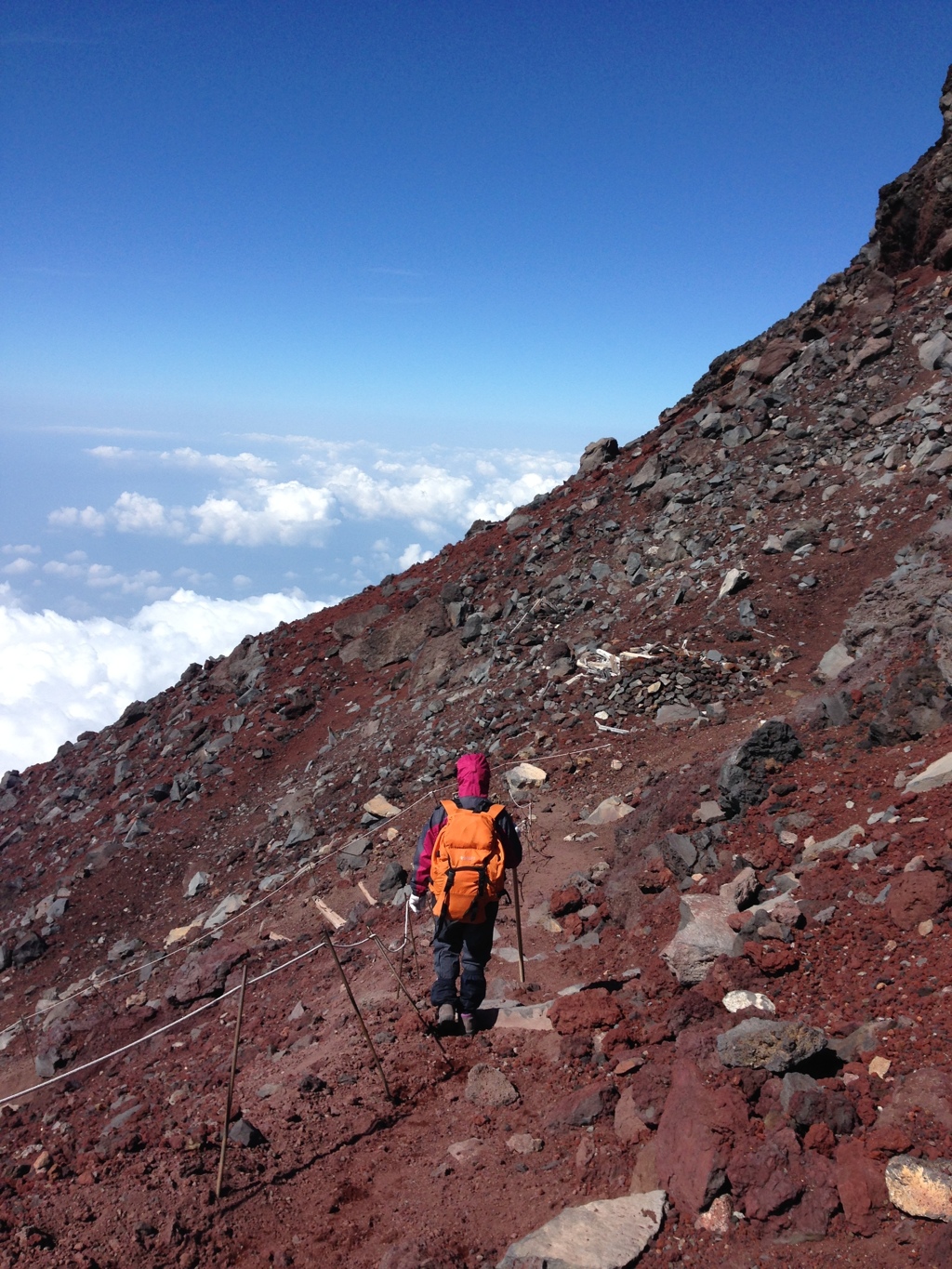 富士山のてっぺんより