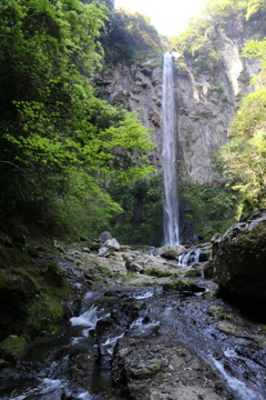 東椎屋の滝②