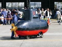 美女と潜水艦