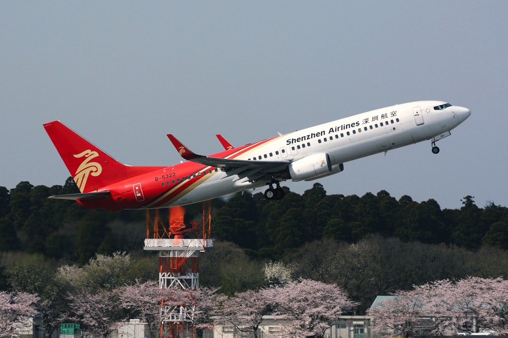 深圳航空 737-800 (B-5322) 