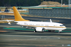 南山公務 Boeing 737-700