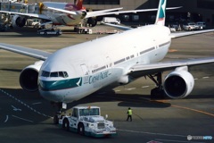 キャセイパシフィック航空 777-300