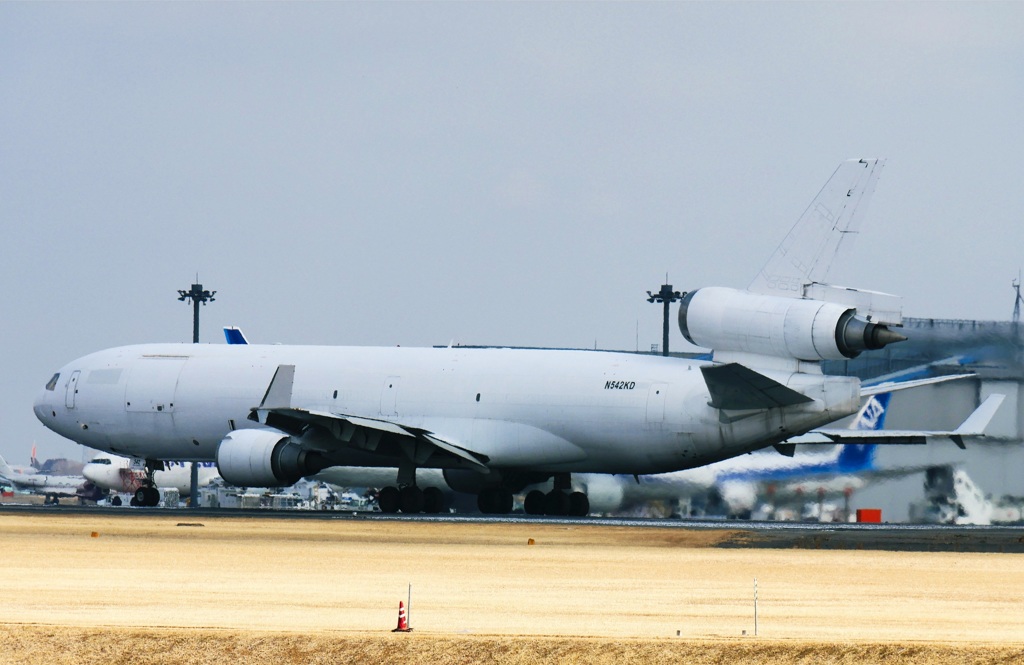 ウエスタン・グローバル・エアラインズ MD-11・(2)