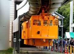 モノレール軌道作業車