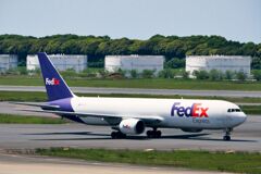 フェデックス・767-300