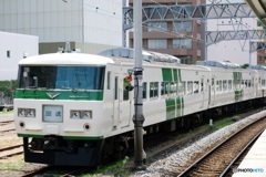 横須賀駅構内より