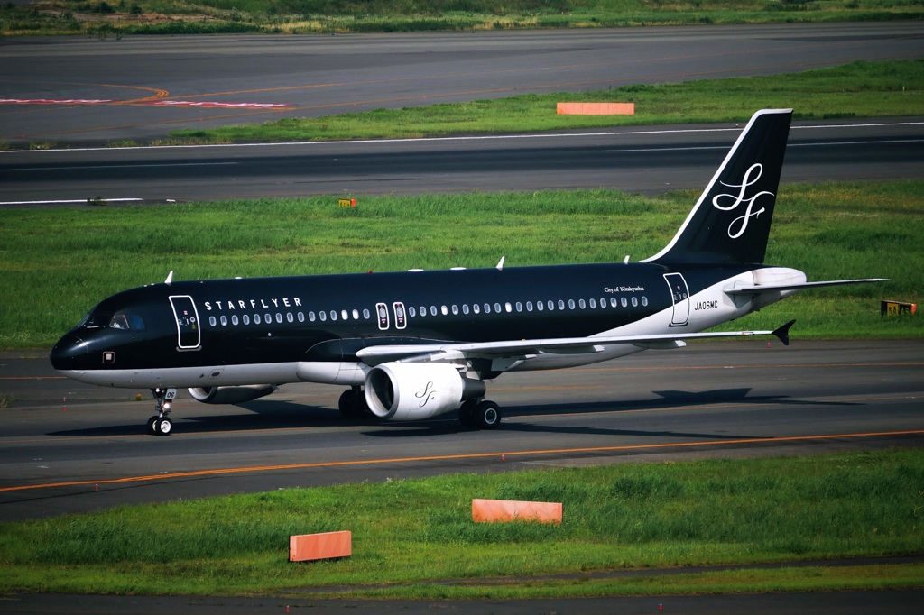 スターフライヤー A320-200
