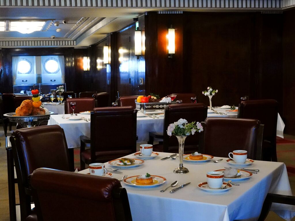 日本郵船「氷川丸」