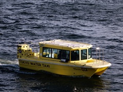 海上タクシー