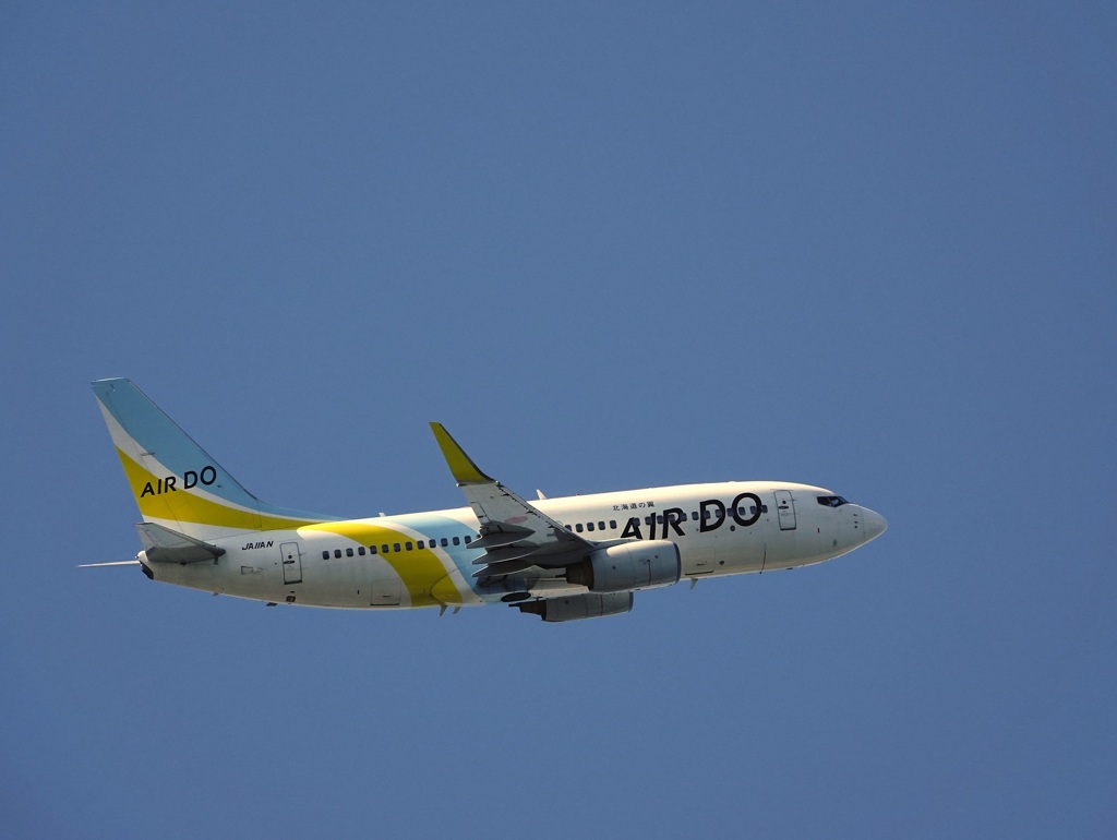 AIR DO B737-700