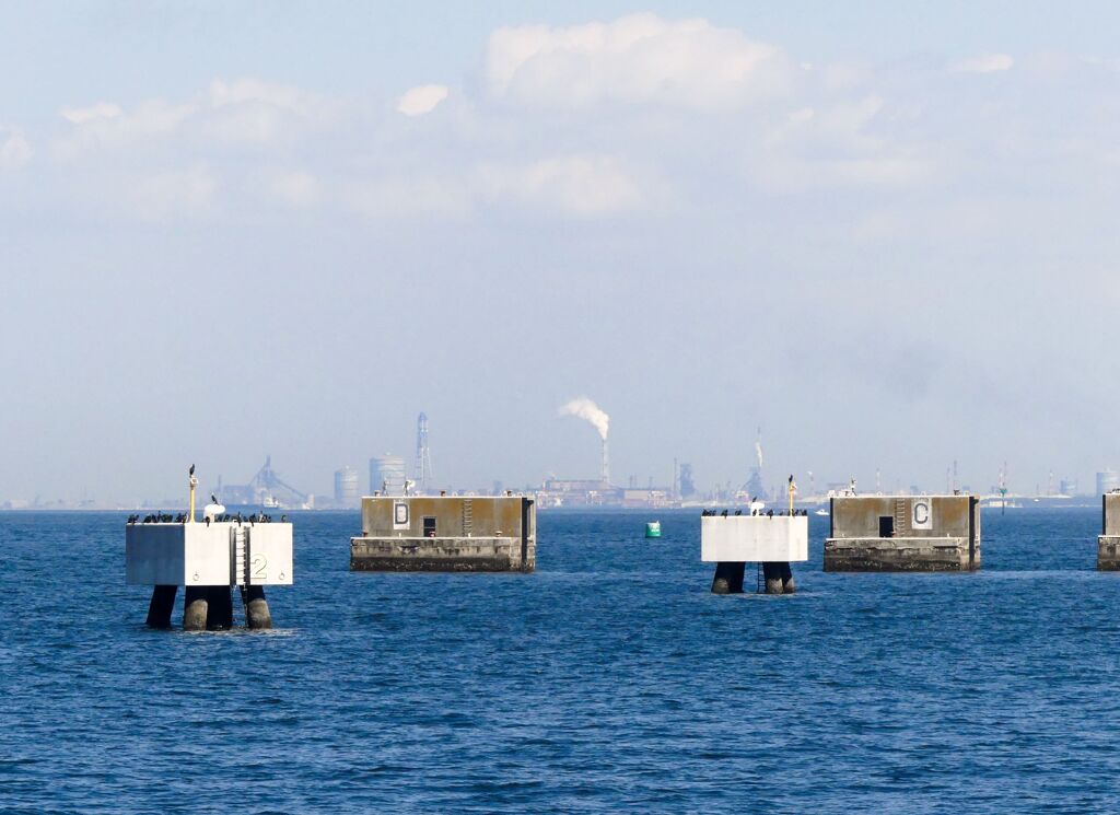 軍艦の磁気取り