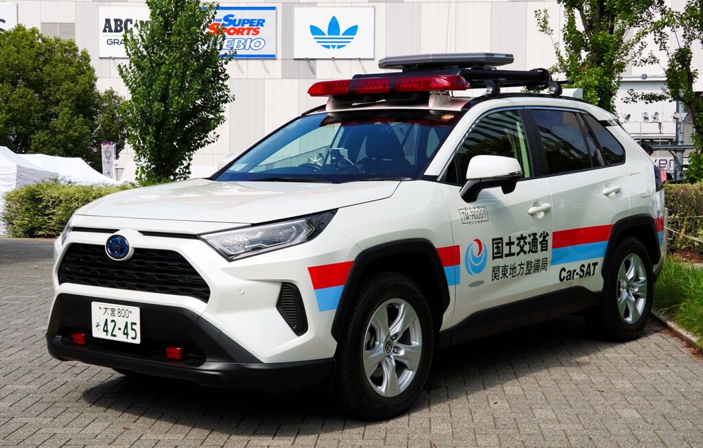 珍しい「Car-SAT」