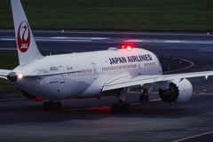JAL JA835J 待機中