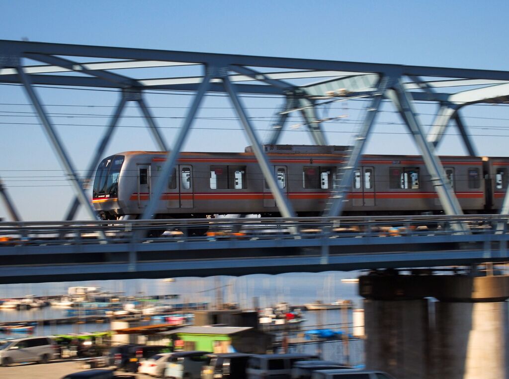 鉄橋通過、東葉高速鉄道