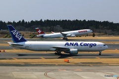 ANA 767-300
