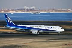 ANA 777-200 (JA745A) 