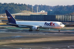 フェデックス 767-300 (N107FE)