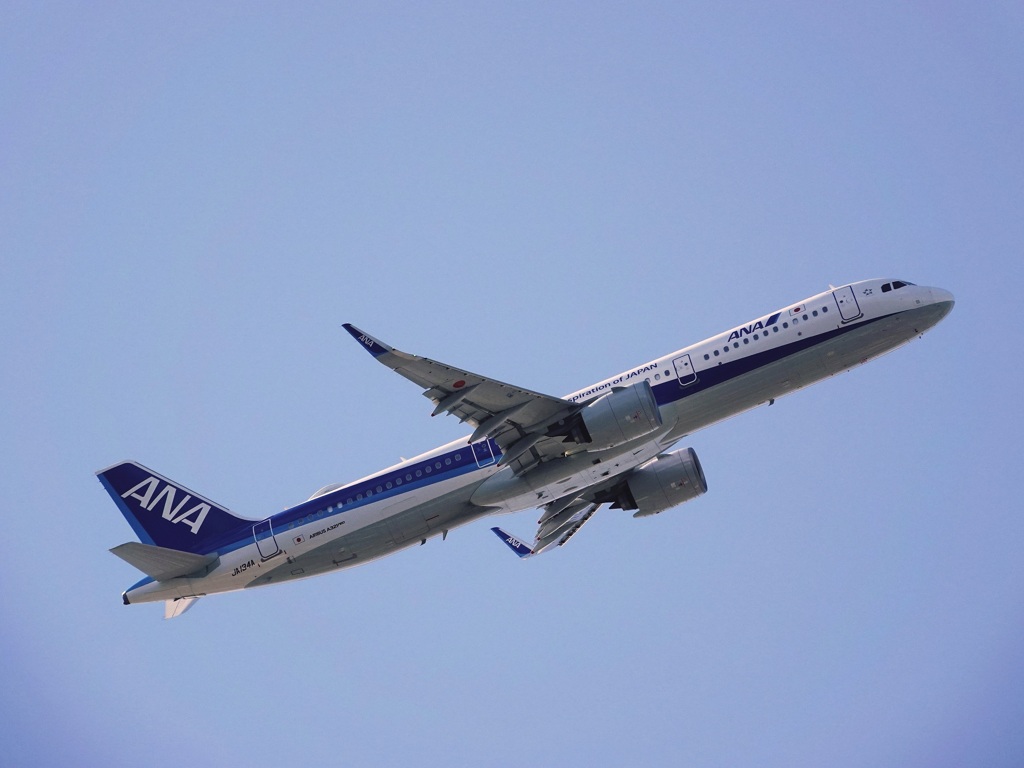 全日空 A321neo (JA134A)