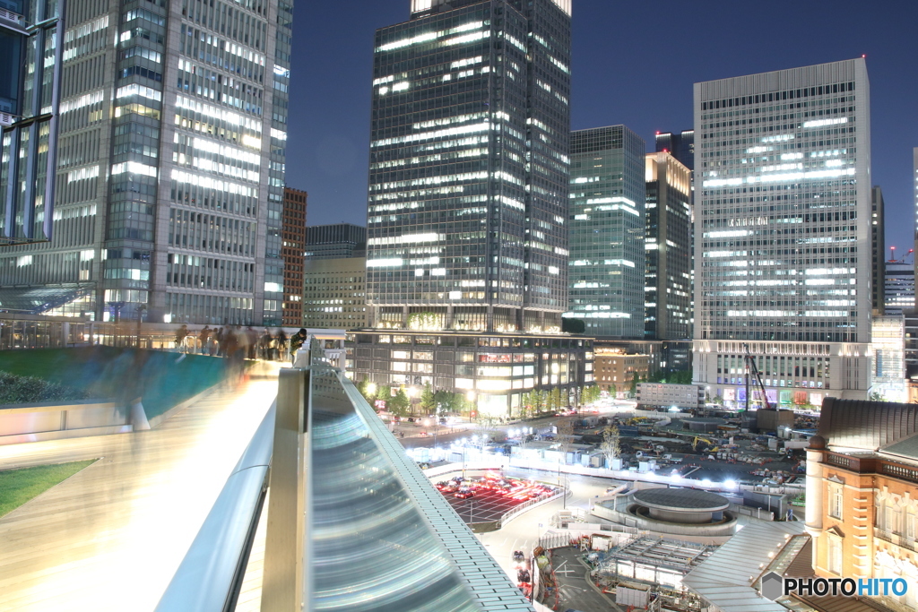 東京駅前