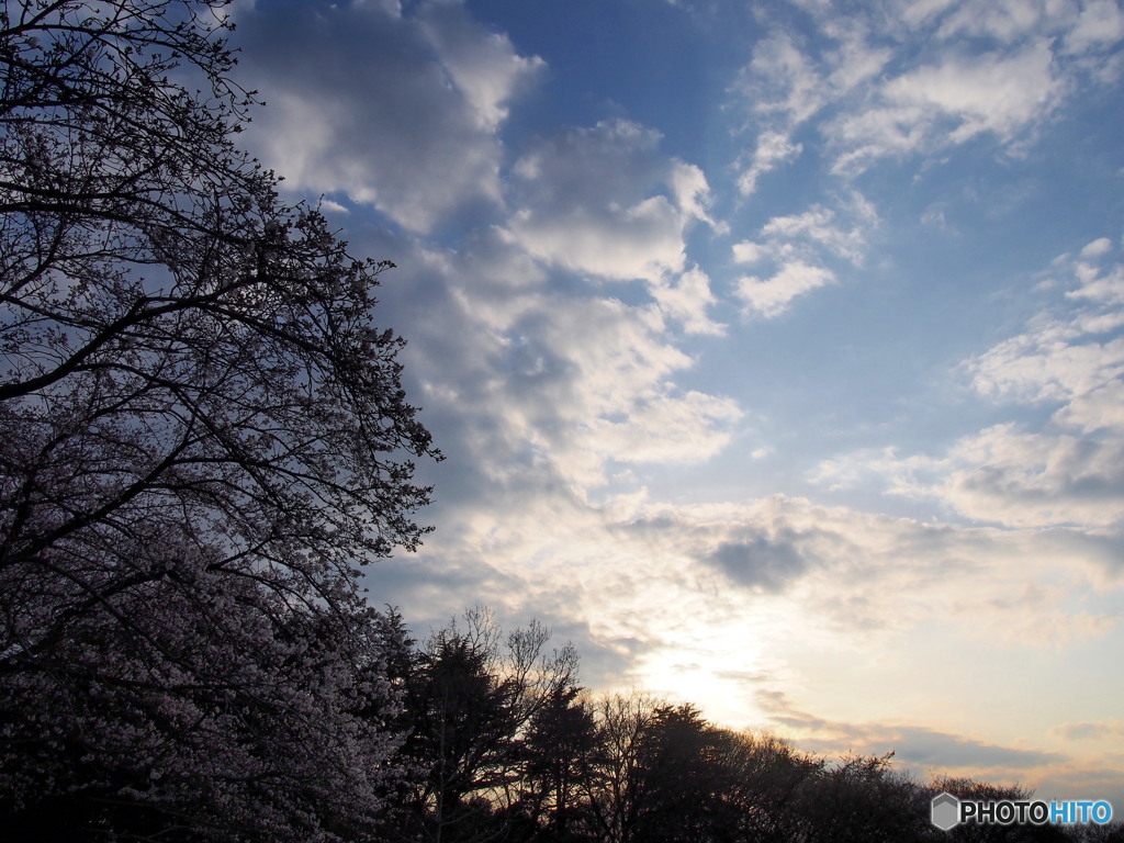 輝く空
