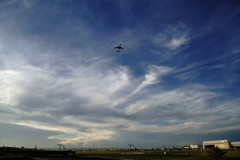 青い空へ